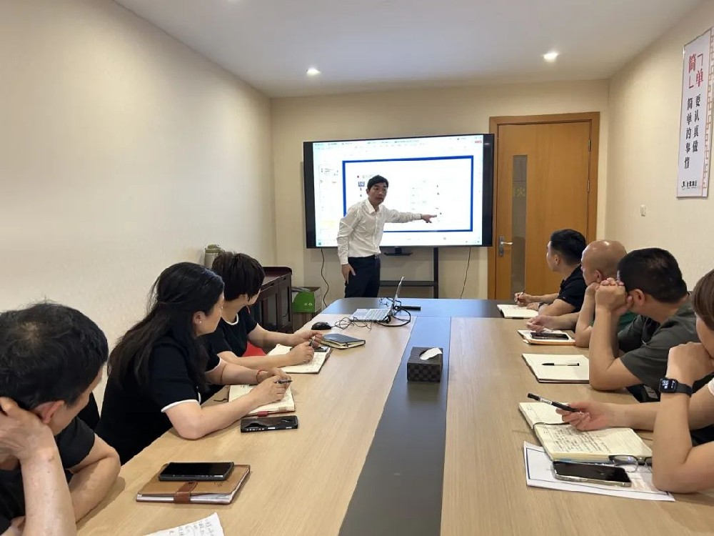 知识赋能 砺剑强兵 |意甲最新官方开展营销专题培训